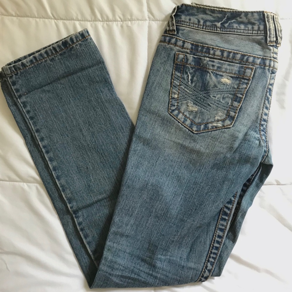 👖3/$27 Aeropostale Straight Leg Jeans